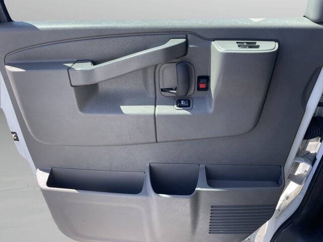 2018 Chevrolet Express 2500