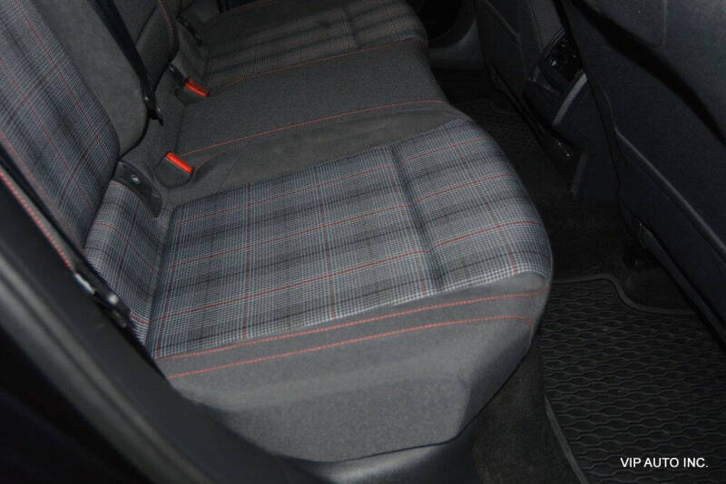 2023 Volkswagen Golf GTI S