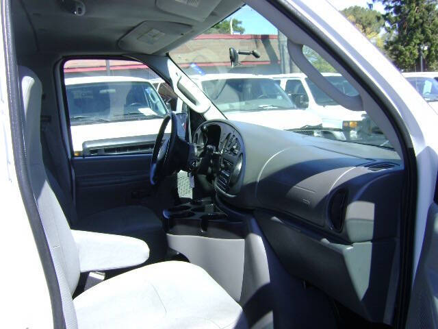 2007 Ford E-Series E-150 XL