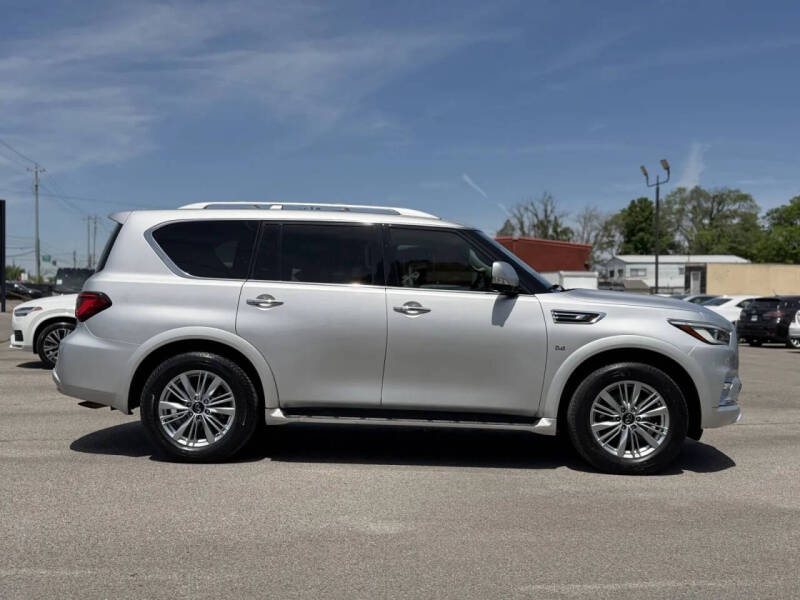2019 Infiniti QX80 Luxe