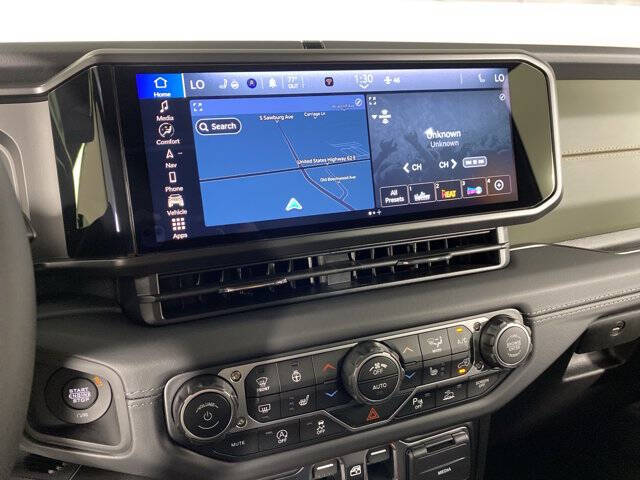 2025 Jeep Gladiator Mojave X