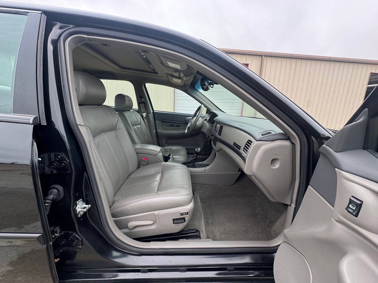 2004 Chevrolet Impala for sale at Carnival Car Company in Victoria, TX