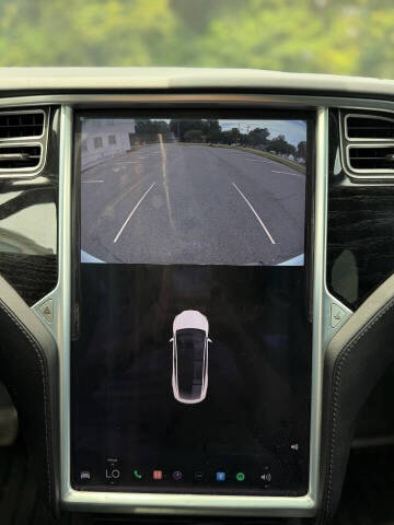 2016 Tesla Model X 75D