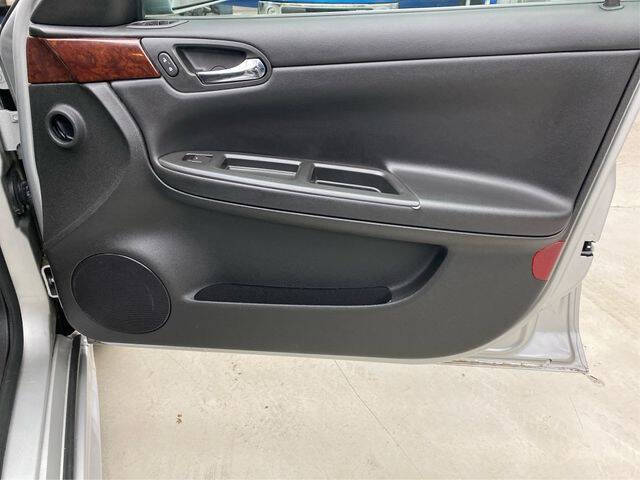 2011 Chevrolet Impala LT