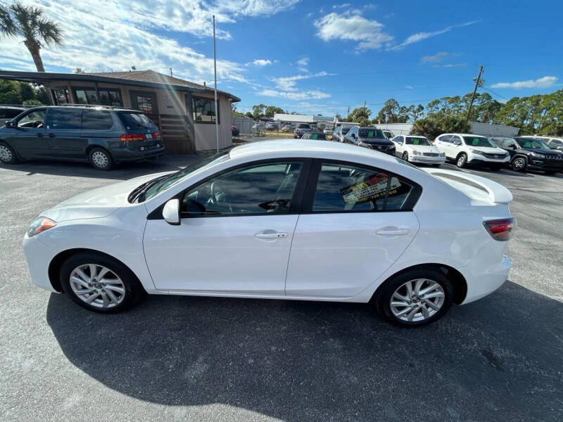 2013 Mazda MAZDA3 i Touring