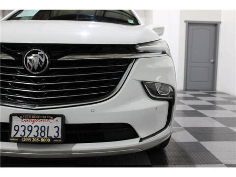 2022 Buick Enclave Essence