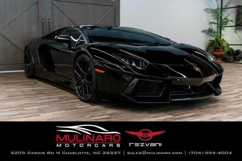 2017 Lamborghini Aventador LP 700-4