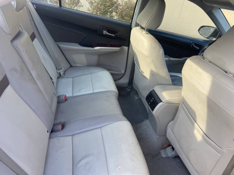 Image 5 of 2013 Toyota Camry XLE