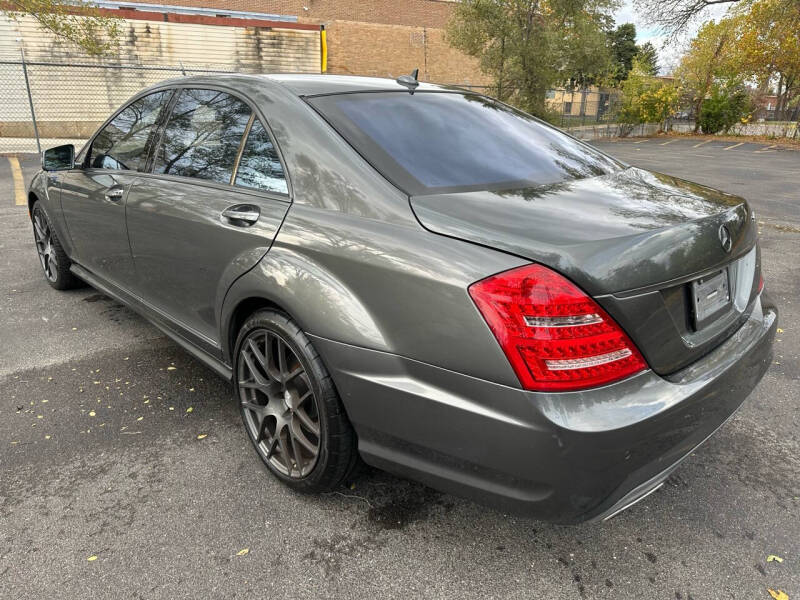 2010 Mercedes-Benz S-Class S400 photo 9