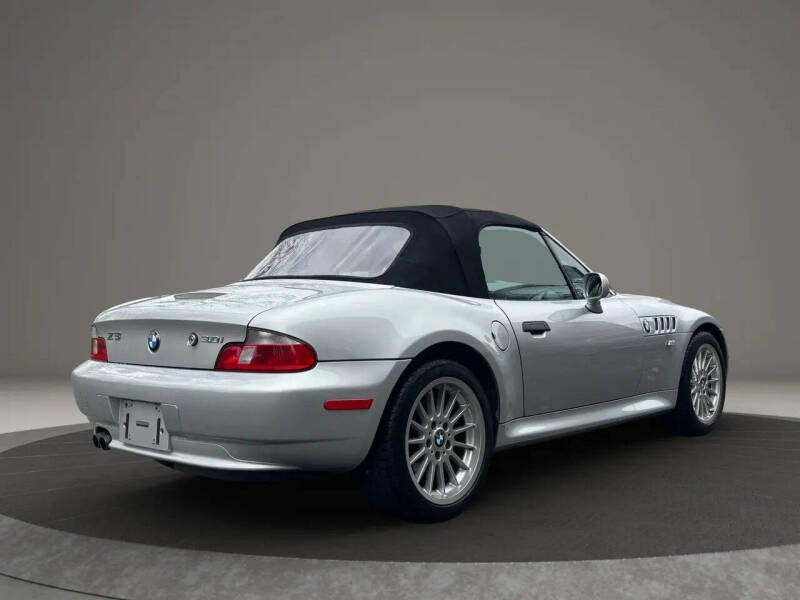 2002 BMW Z3 3.0i