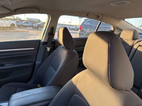 2023 Nissan Altima 2.5 SV