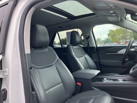 2025 Ford Explorer Active