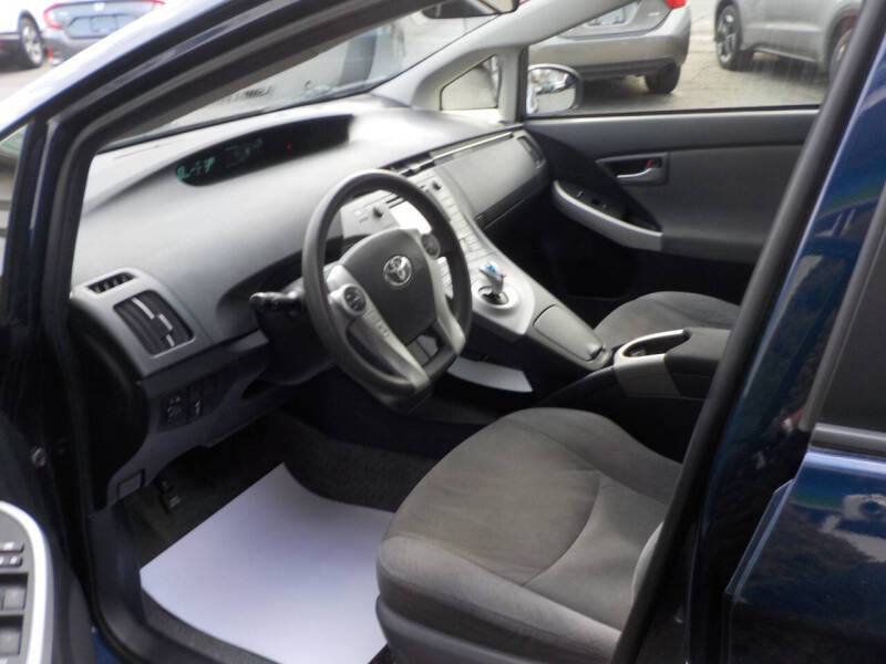 2013 Toyota Prius Three