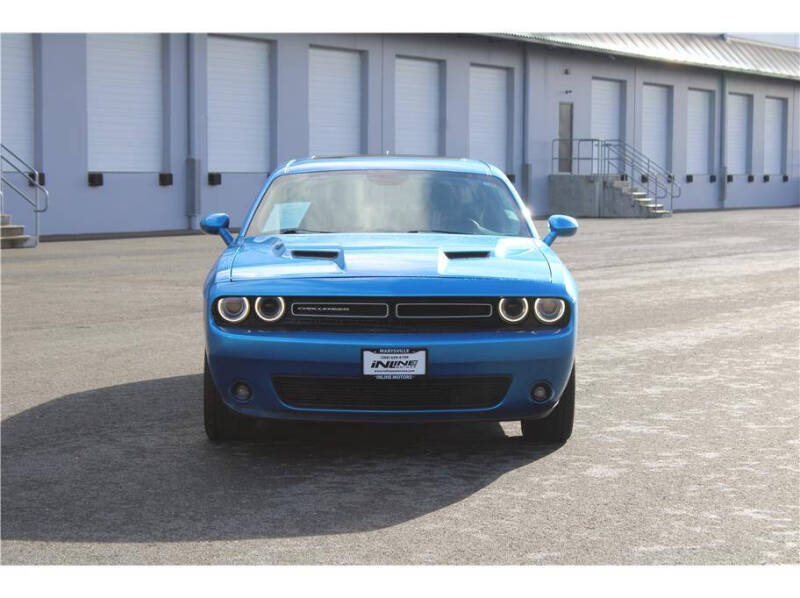 2015 Dodge Challenger SXT Plus