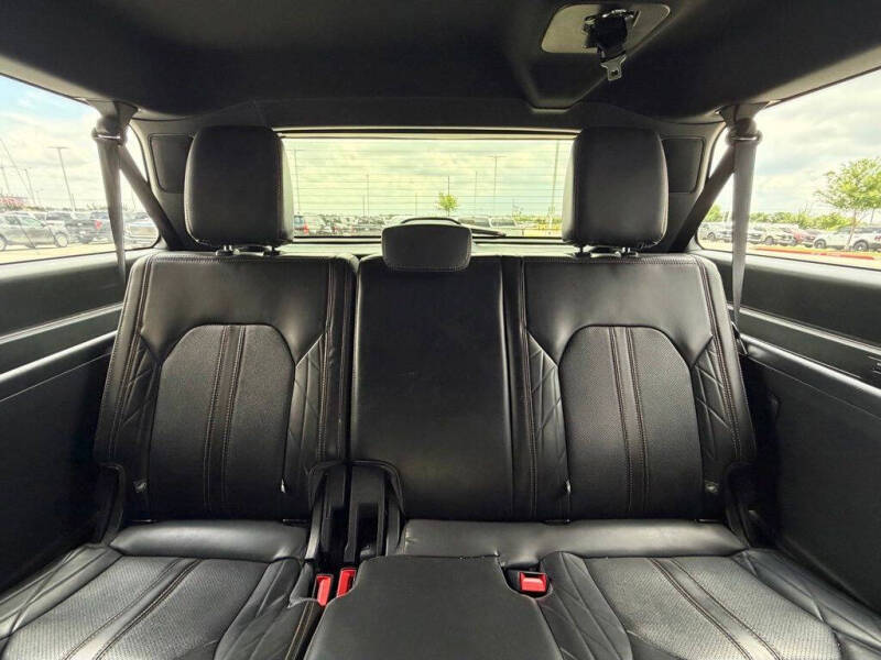 2022 Ford Expedition MAX Platinum