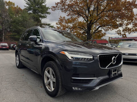 2016 Volvo XC90 T5 Momentum
