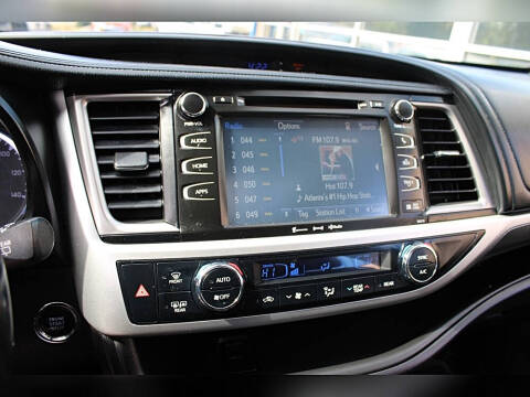 2017 Toyota Highlander