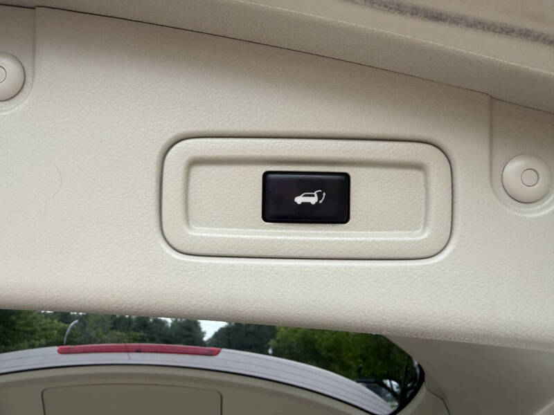 2011 Nissan Murano SL