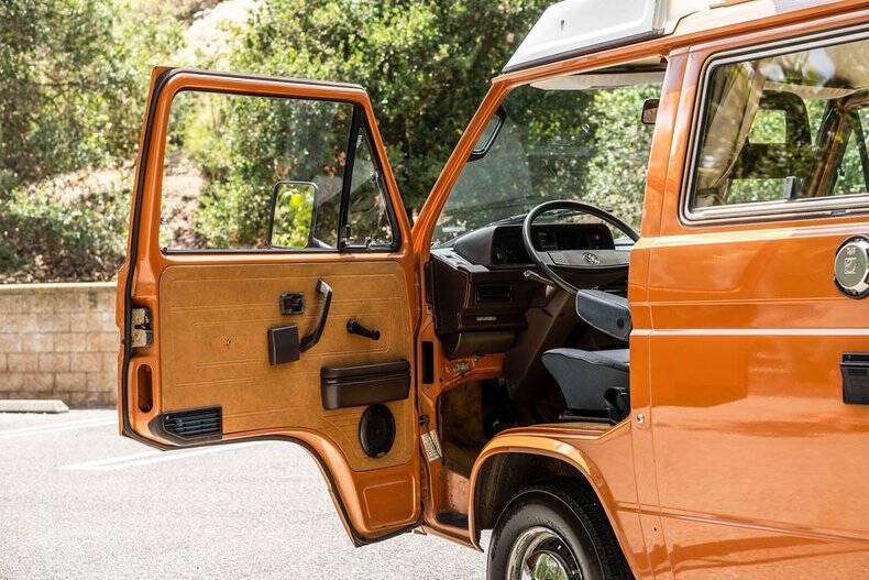 1981 Volkswagen Vanagon Camper