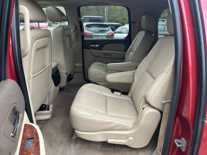 2012 Chevrolet Suburban LT