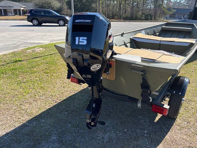 2025 Lowe Boats L1436L Jon