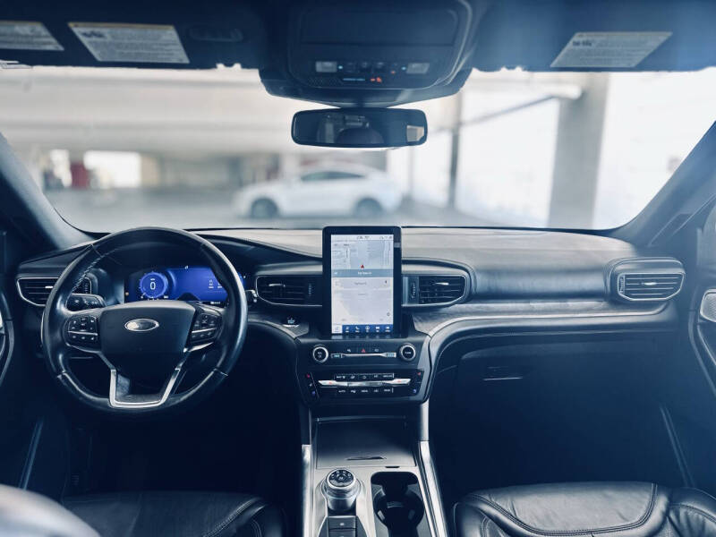2020 Ford Explorer Platinum