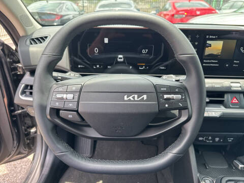 2025 Kia K4 EX