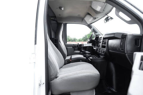 2021 Chevrolet Express 2500
