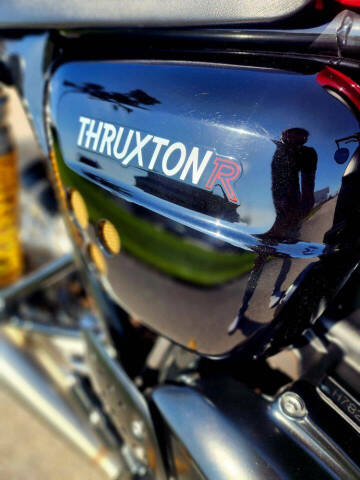 2017 Triumph Thruxton 1200R