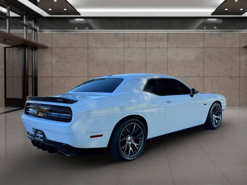 2016 Dodge Challenger SRT 392
