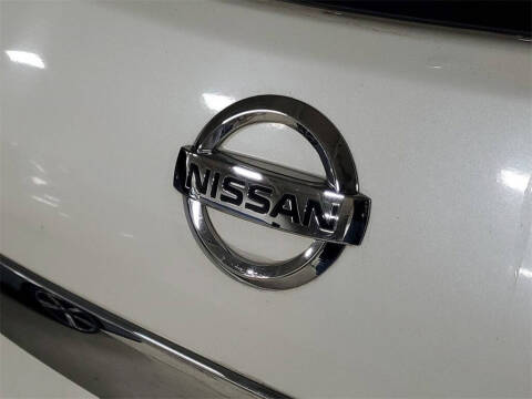 2011 Nissan Rogue S Krom