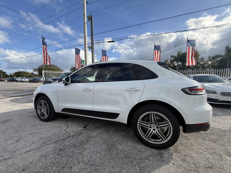 2020 Porsche Macan S