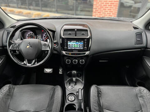 2017 Mitsubishi Outlander Sport 2.4 SEL