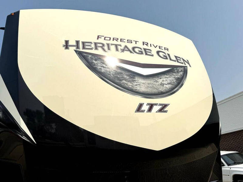 2019 Forest River Heritage Glen