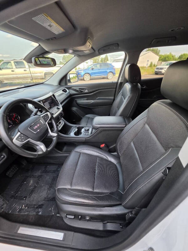 2020 GMC Acadia SLT