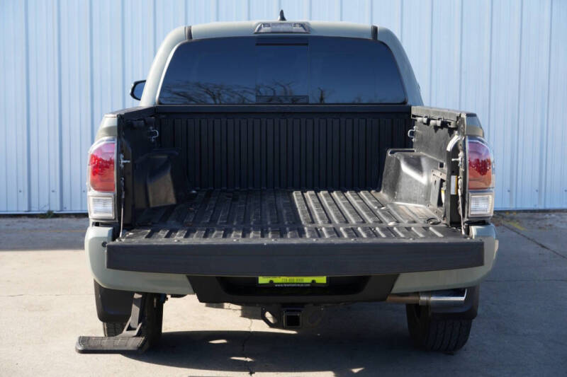 2022 Toyota Tacoma TRD Sport
