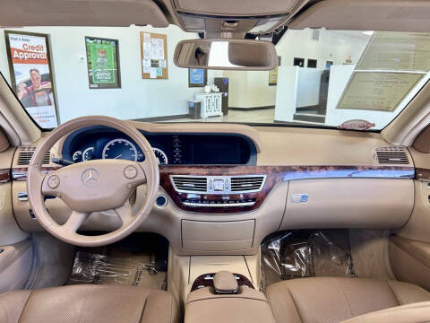 2008 Mercedes-Benz S-Class S 550