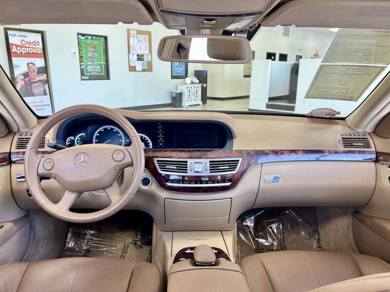 2008 Mercedes-Benz S-Class S 550