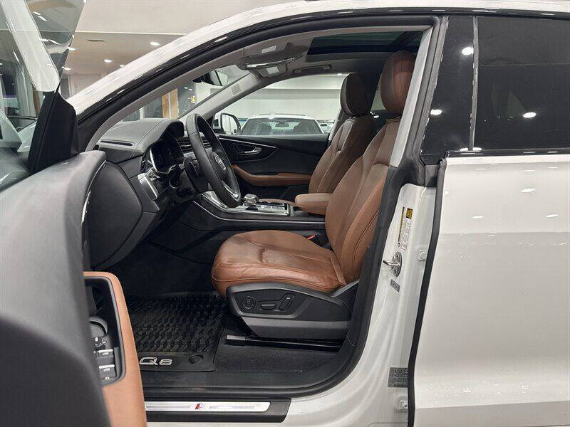 2023 Audi Q8 quattro Premium Plus 55 TFSI