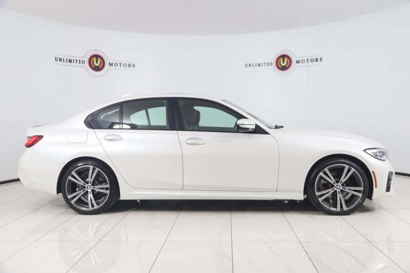 2022 BMW 3 Series 330i xDrive