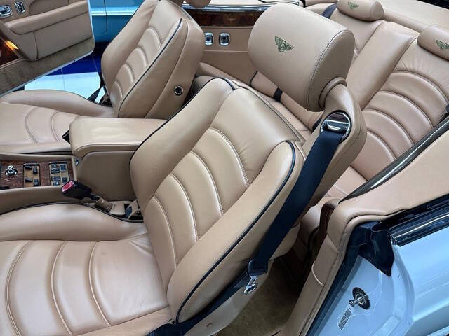 2000 Bentley Azure