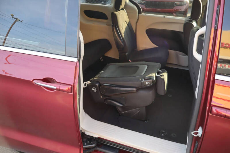 2019 Chrysler Pacifica Touring Plus