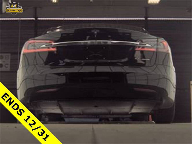 2020 Tesla Model S Long Range