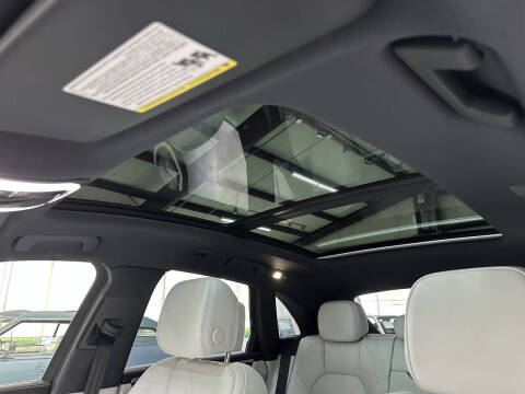 2024 Porsche Macan S