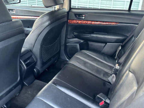 2012 Subaru Outback 2.5i Limited