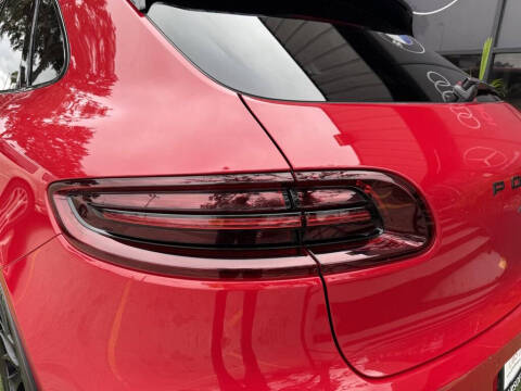 2017 Porsche Macan GTS