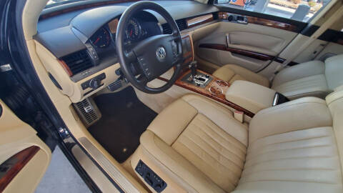 2004 Volkswagen Phaeton Premiere Edition W12