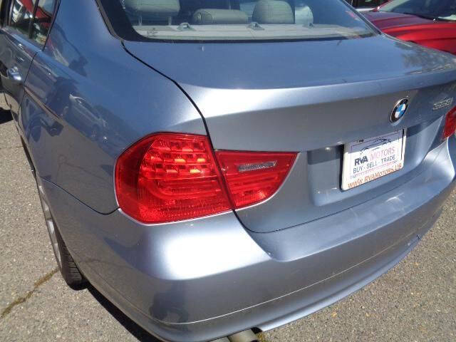 2011 BMW 3 Series 328i