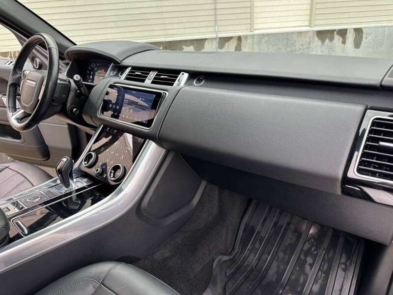 2018 Land Rover Range Rover Sport HSE