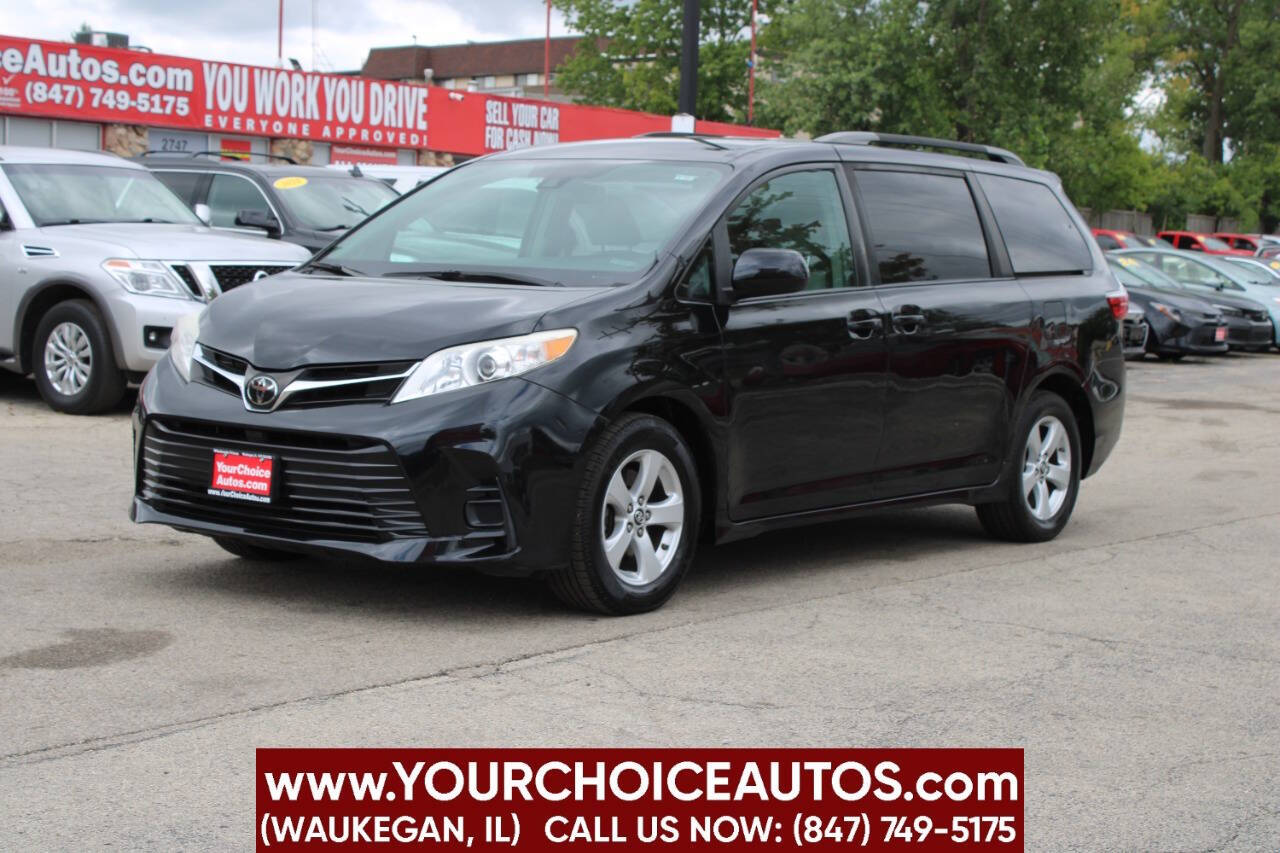 2018 Toyota Sienna LE 8 Passenger 4dr Mini Van's photo